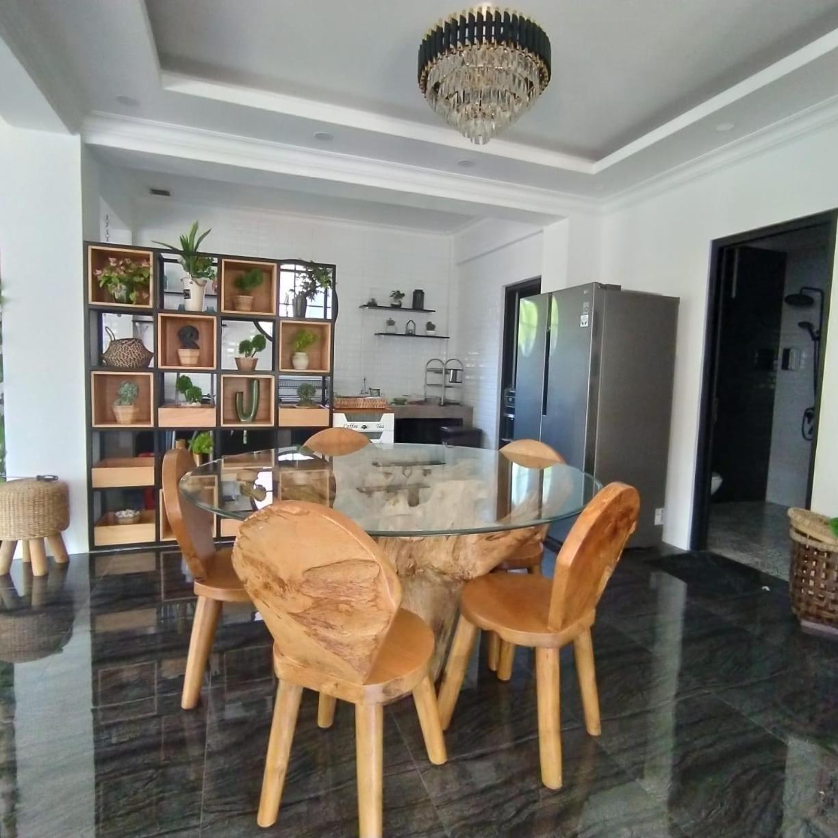 Villa Kota Bunga Malini 7 Cinengangirang 外观 照片
